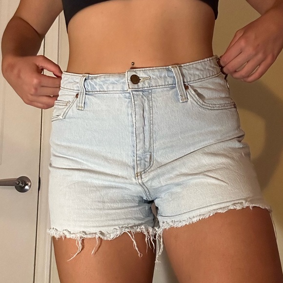 Jean Shorts with Fringe - Picture 1 of 2